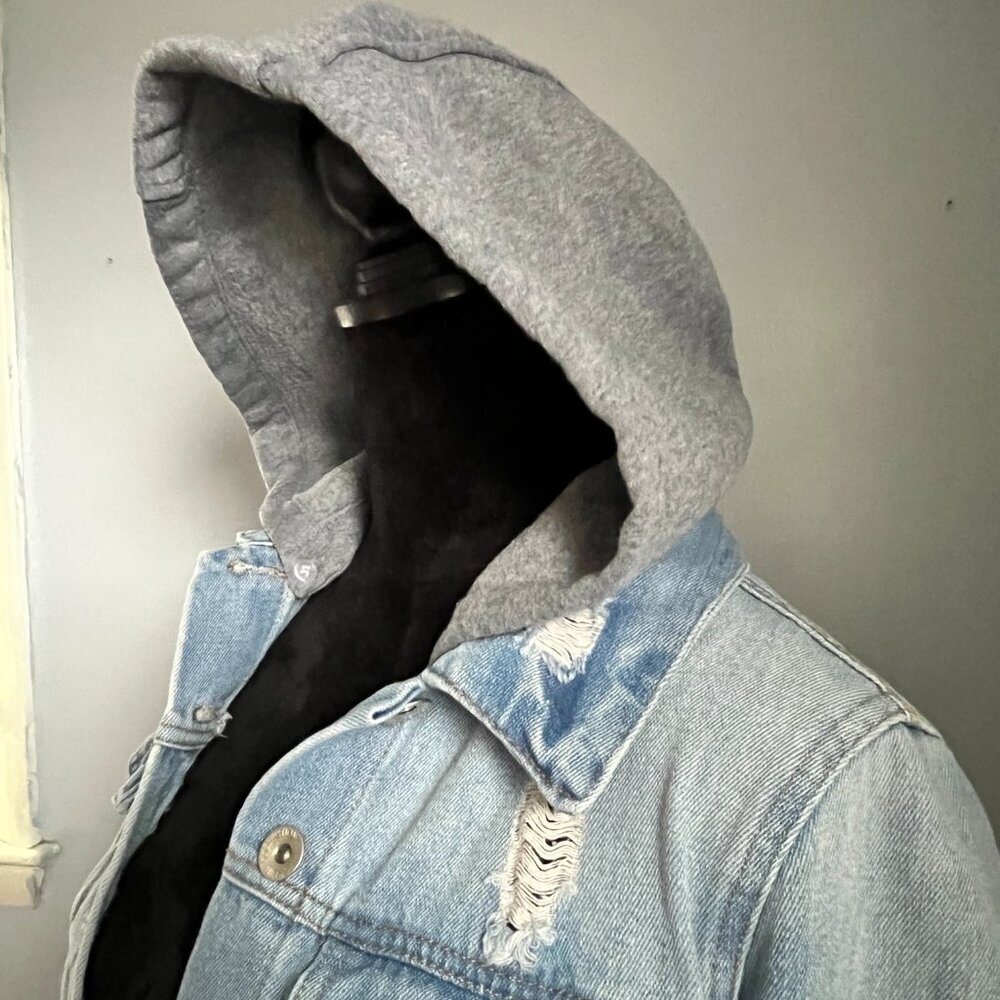 Ci Sono Denim Jacket, Removable Hood, Distressed, Size Large, Style DJK161 - Picture 5 of 10